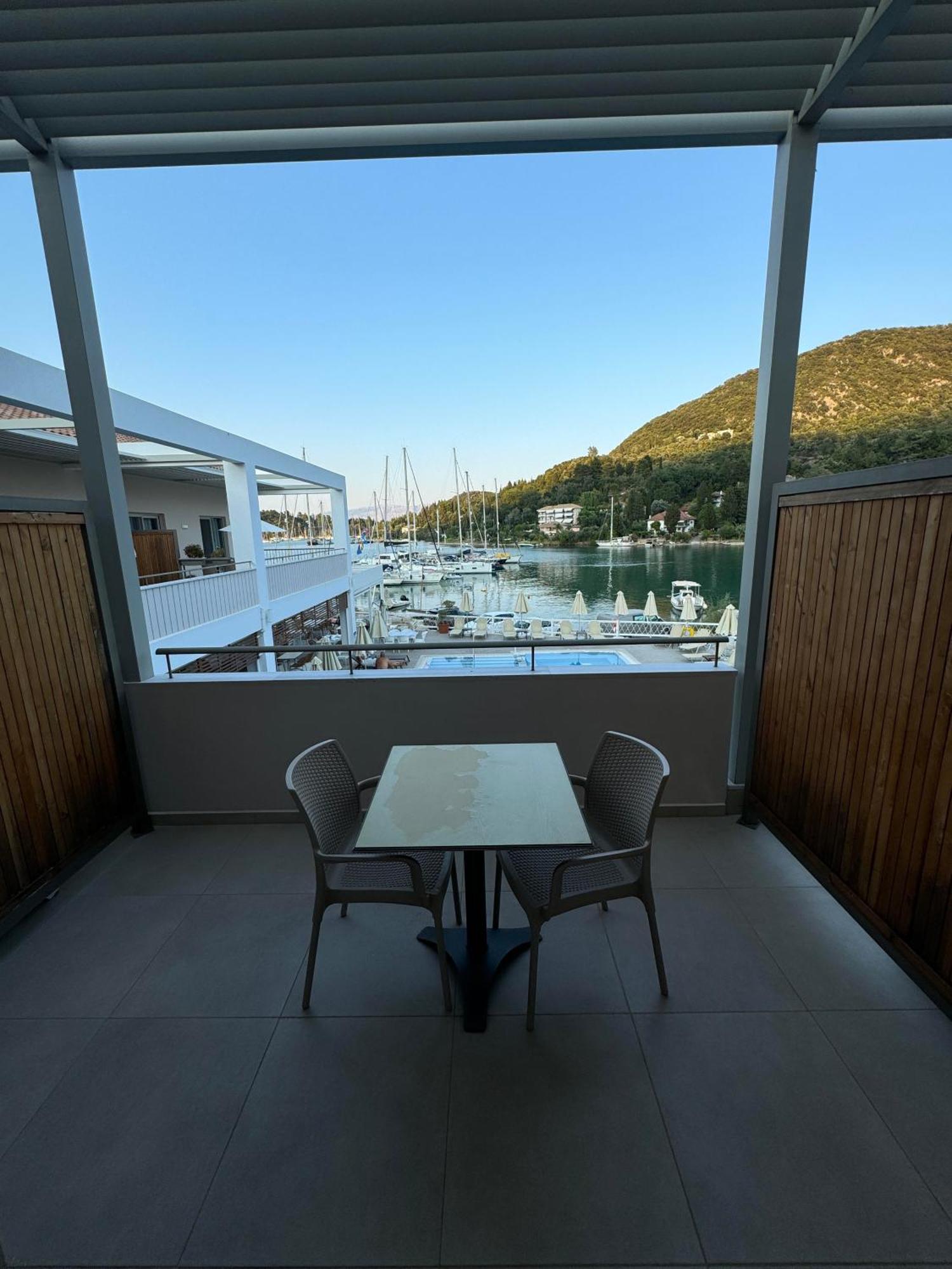 Aparthotel Iris Premium Nydri  Exteriér fotografie